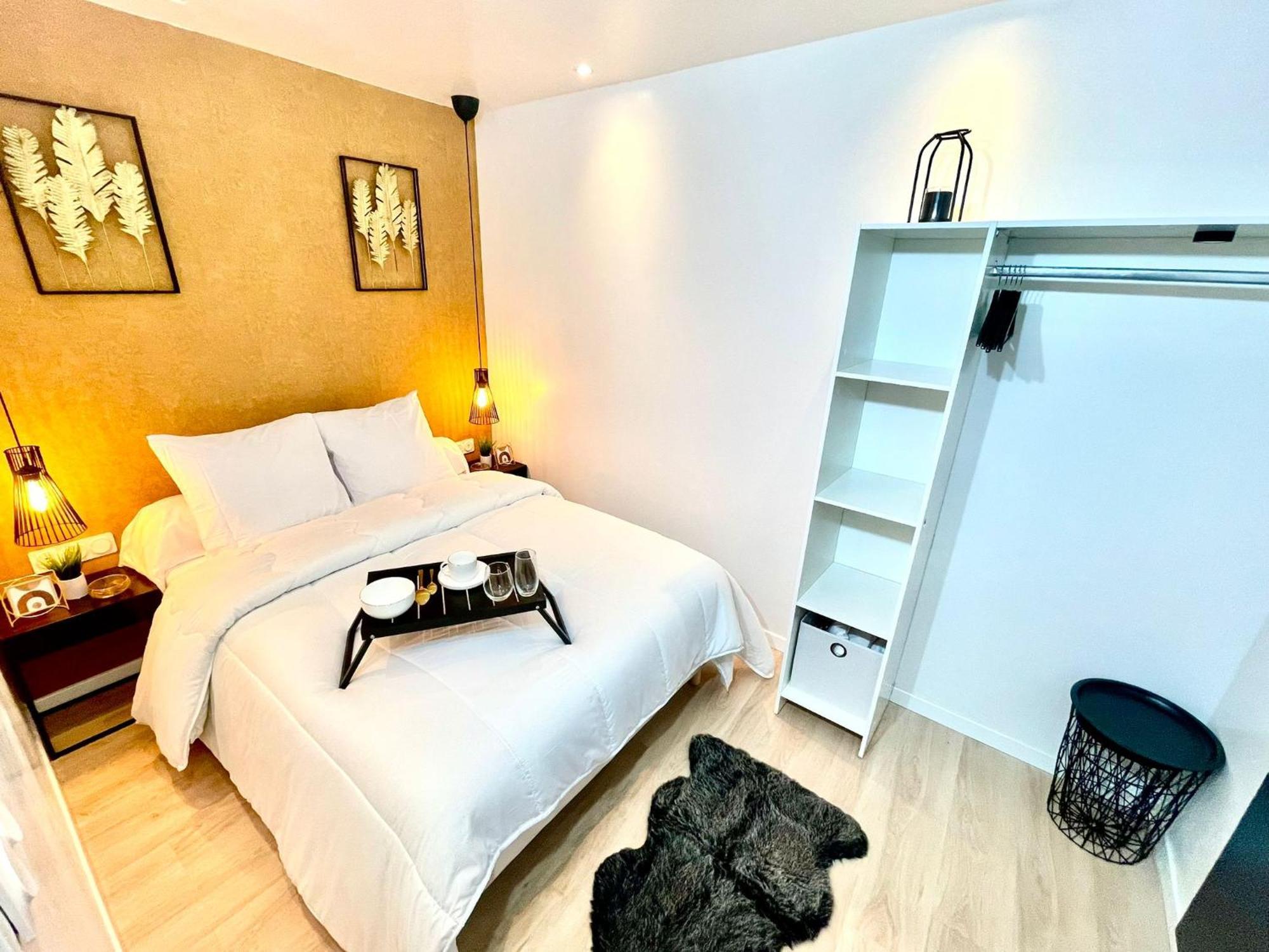 Chic Oasis In Rouen Appartement Buitenkant foto